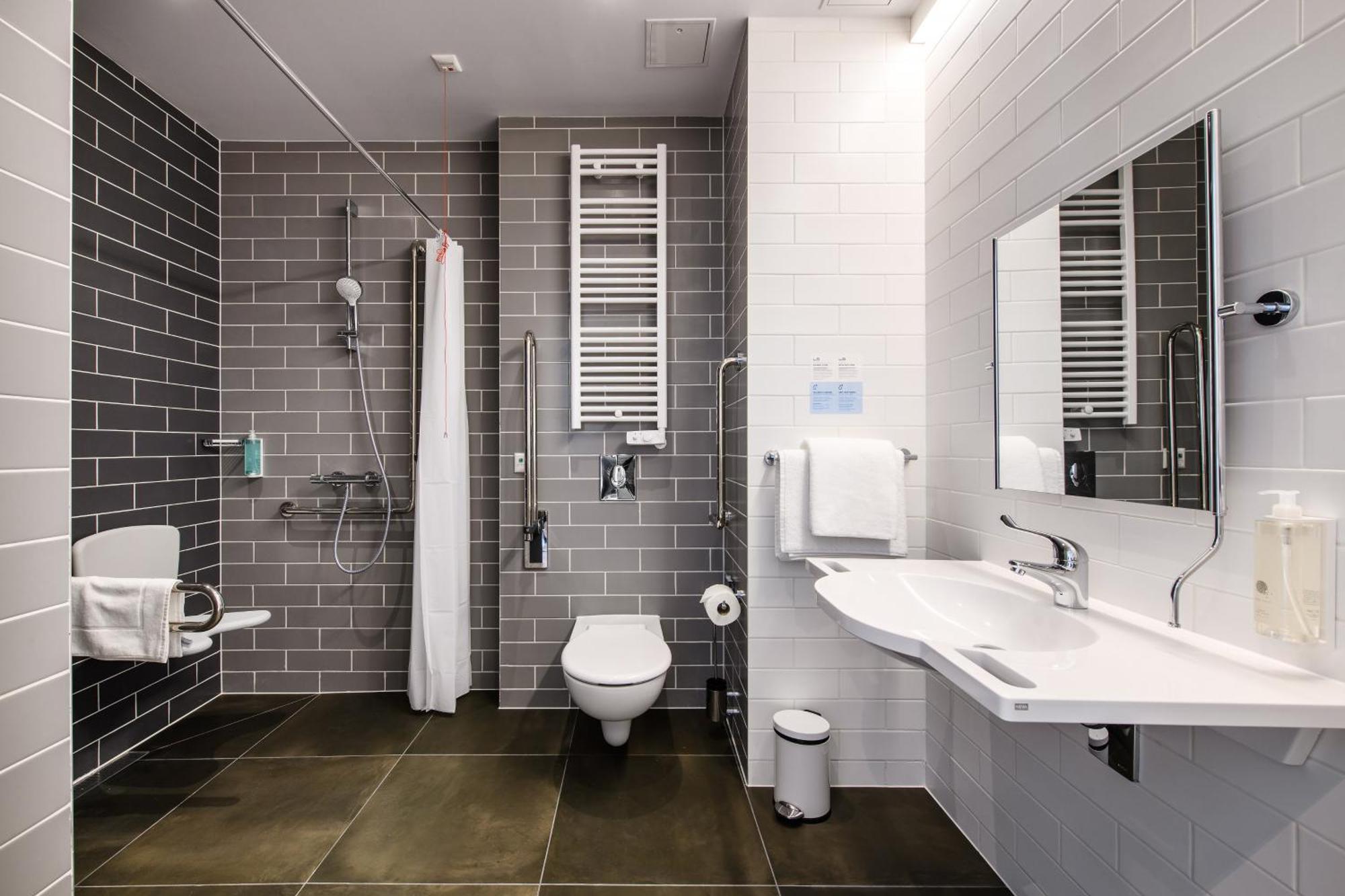 Holiday Inn Express Lublin By Ihg المظهر الخارجي الصورة